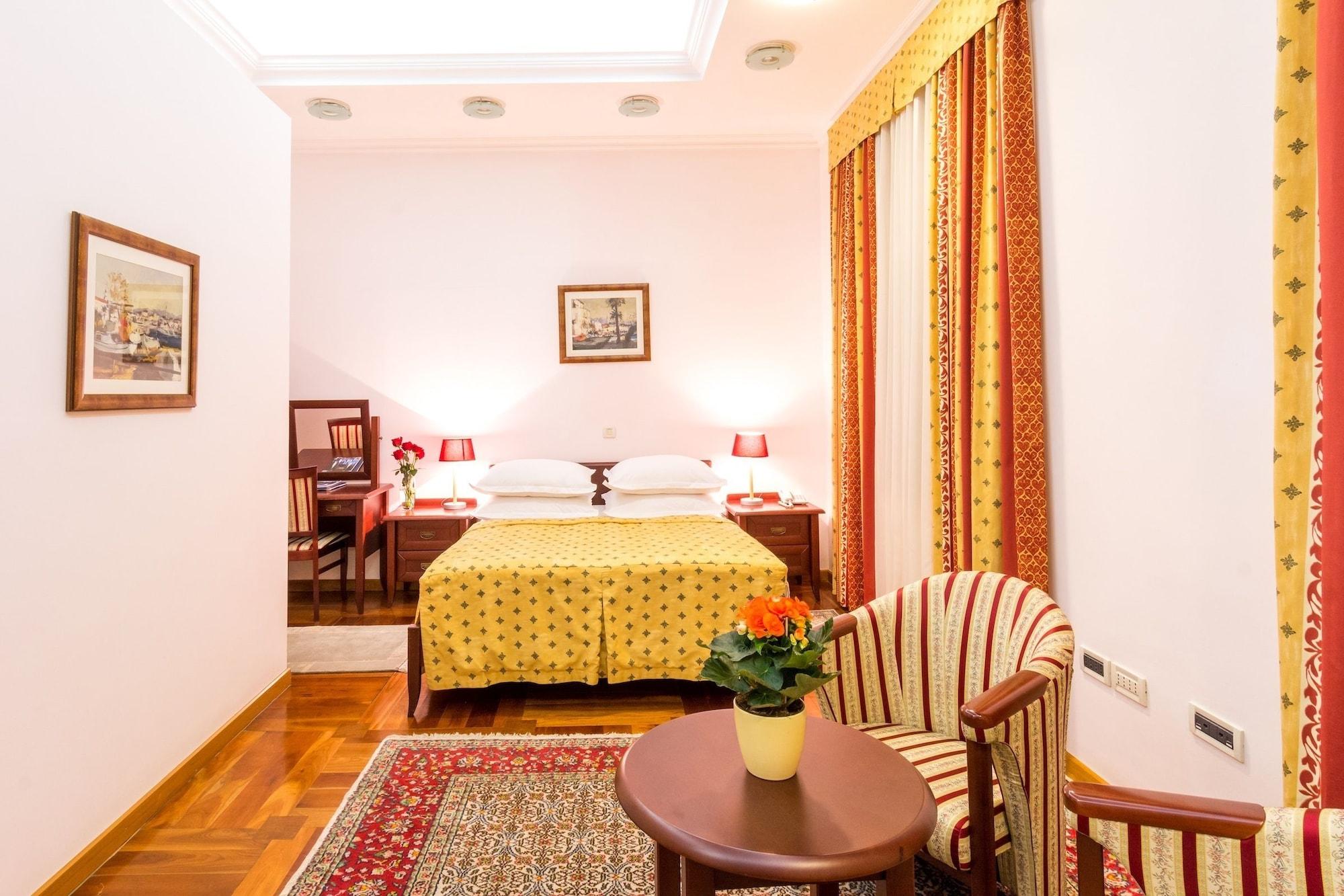 Palazzo President Hotel Split Luaran gambar